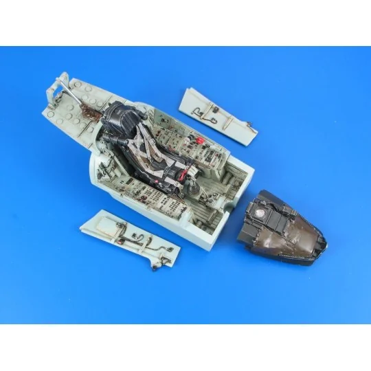 Su-27 Flanker B Cockpit Set, 1/32 - Aires 2026 Su-27 Flanker B Cockpit Set, 1/32 - Aires 2026