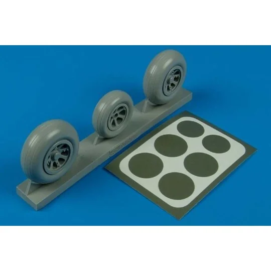 P-38 Lightning wheels & paint masks, 1/32 - Aires 2105