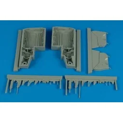 P-47D Thunderbolt wheel bay (HAS) - Aires 2122