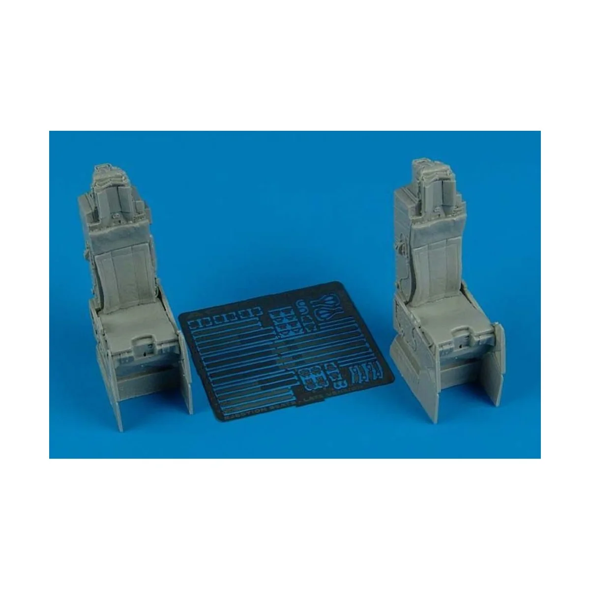 ACES II ejection seats late version, 1/32 - Aires 2132