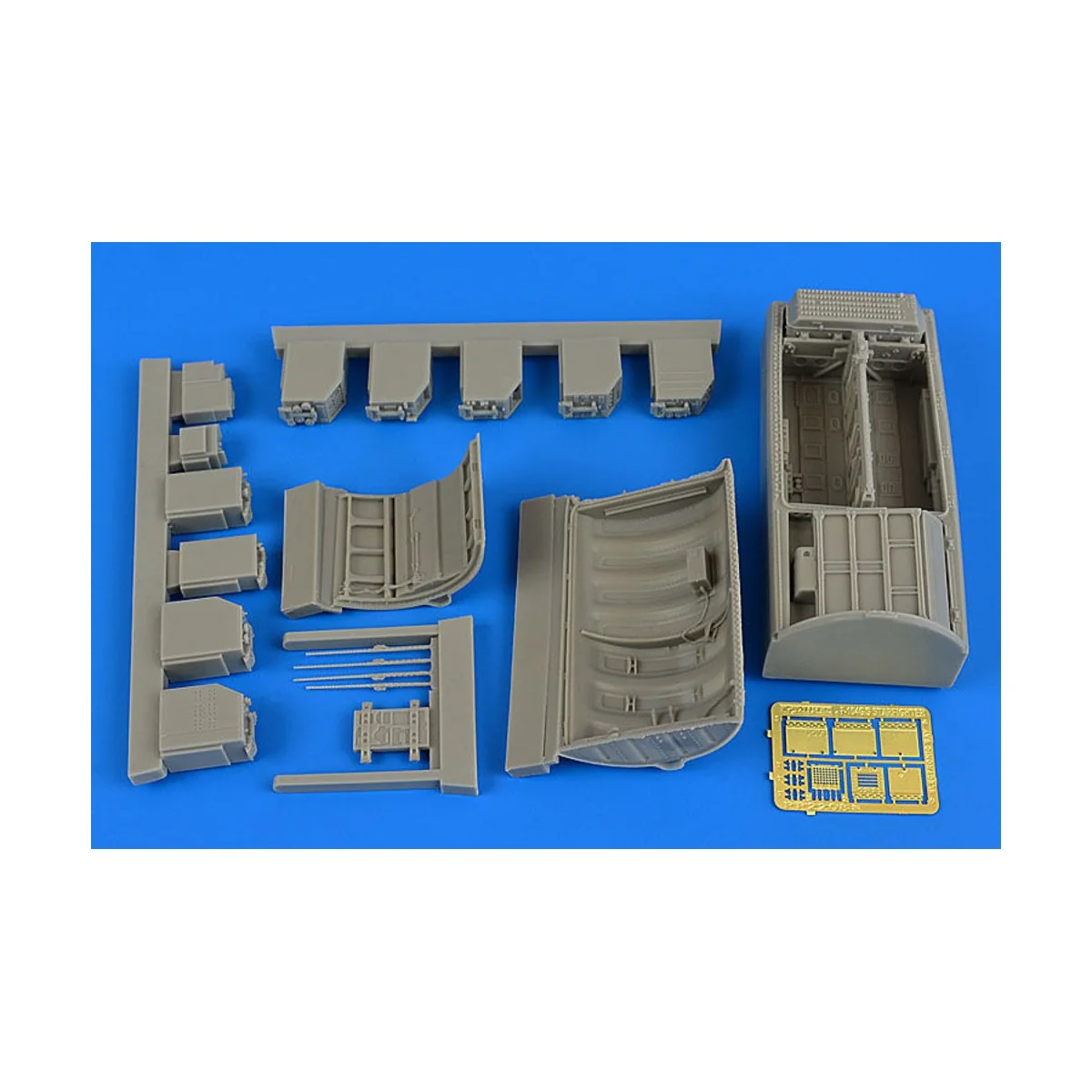 F-104G/S Starfighter electronics &ammuni -tion bay for Italeri - Ai...