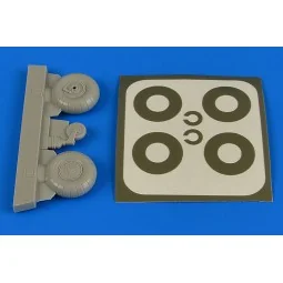 Bucker Bu 131 wheels & paint masks transverse tread with disc cover...