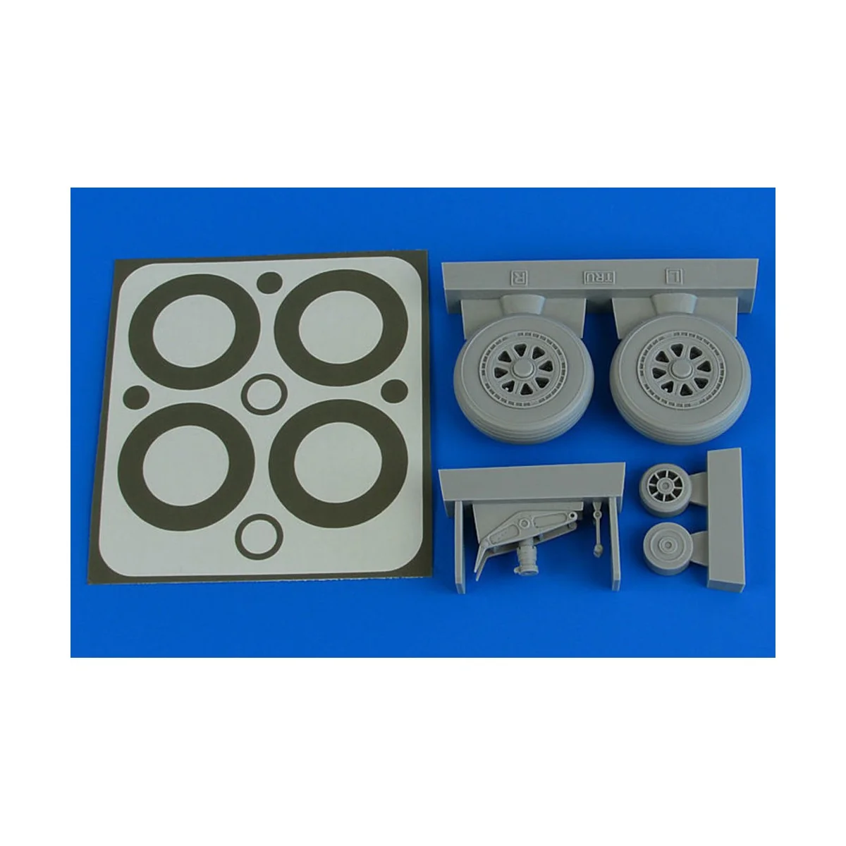 A1H Skyraider wheels & paint masks for Trumpeter, 1/32 - Aires 2227 A1H Skyraider wheels & paint masks for Trumpeter, 1/32 - Aires 2227