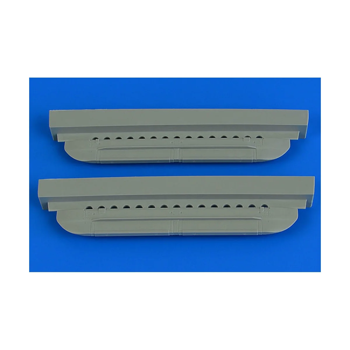 MiG-23MLD chaff/flare dispenser (covered) f.Trumpeter - Aires 2232