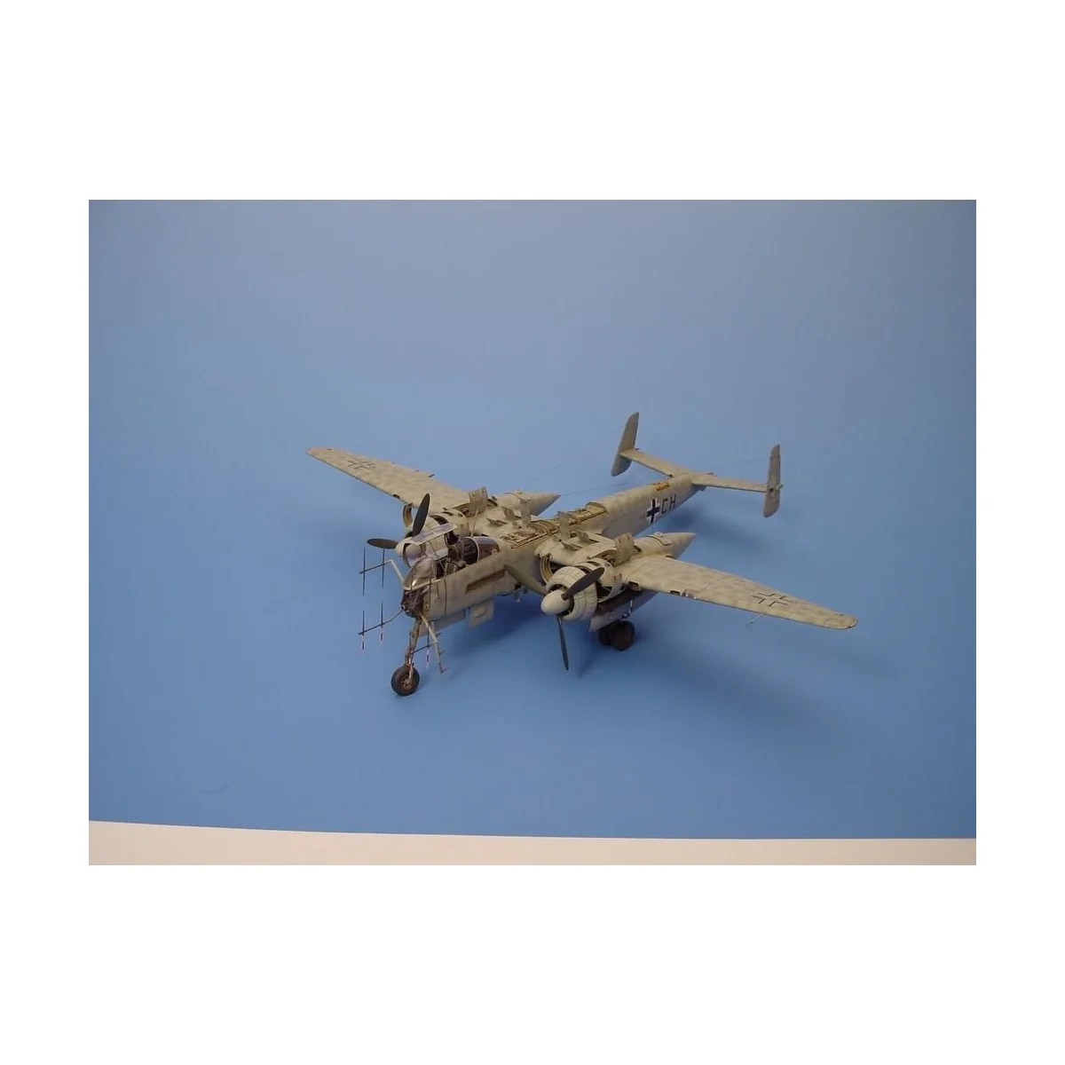 Heinkel He-219 A-7 UHU Super Detailset, 111 Resinteile, 98 Fotoätzt...