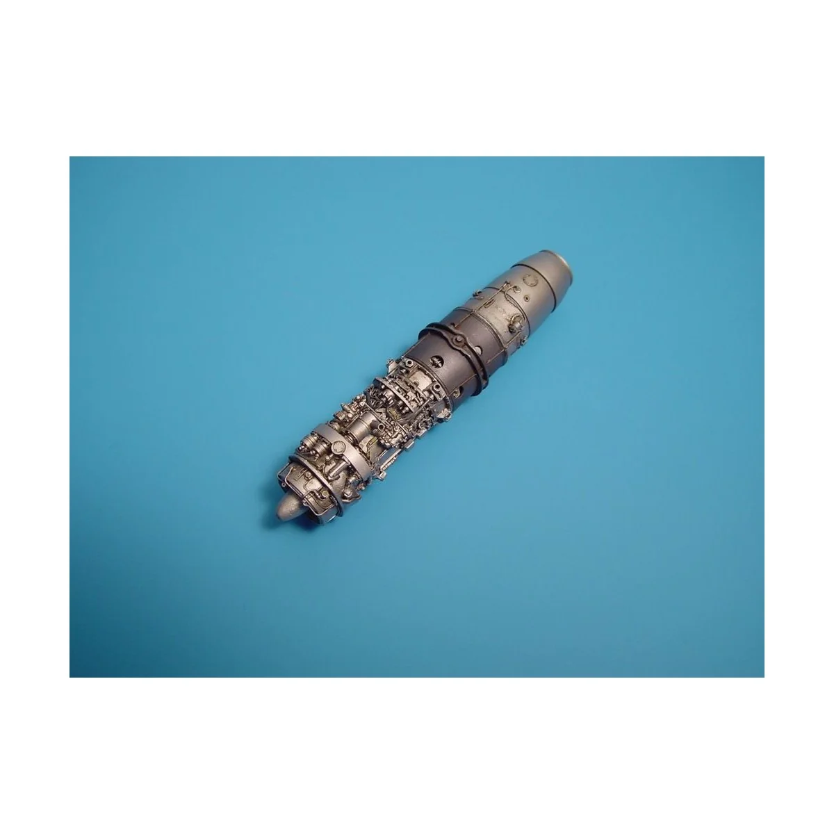 Junkers Jumo 004B-1 Jet Engine Triebwerk für die Me 262 u.a., 1/48 ... Junkers Jumo 004B-1 Jet Engine Triebwerk für die Me 262 u.a., 1/48 ...