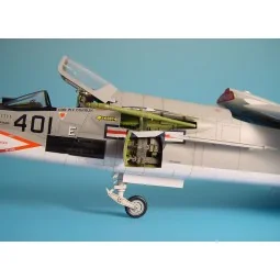 F-8 Crusader Waffenschächte, 1/48 - Aires 4175