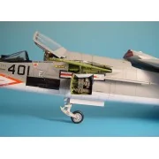 F-8 Crusader Waffenschächte, 1/48 - Aires 4175