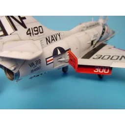 A-4 Skyhawk Bremsschilder (offen) für Hasegawa Bausatz - Aires 4185