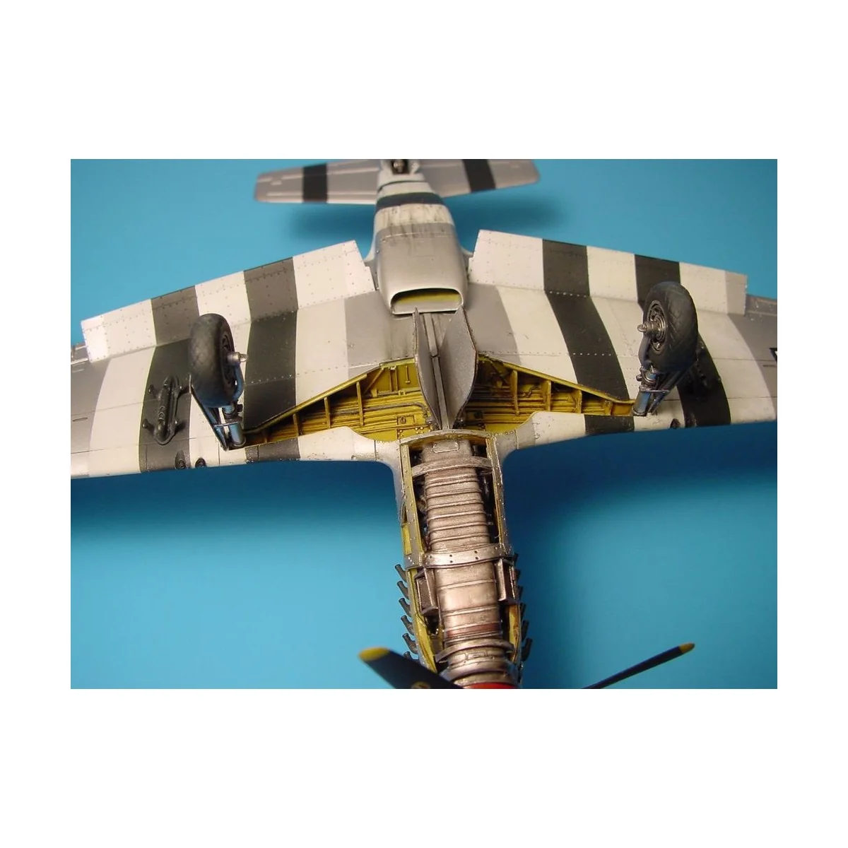 P-51B/C Fahrwerksschacht, 1/48 - Aires 4186 P-51B/C Fahrwerksschacht, 1/48 - Aires 4186