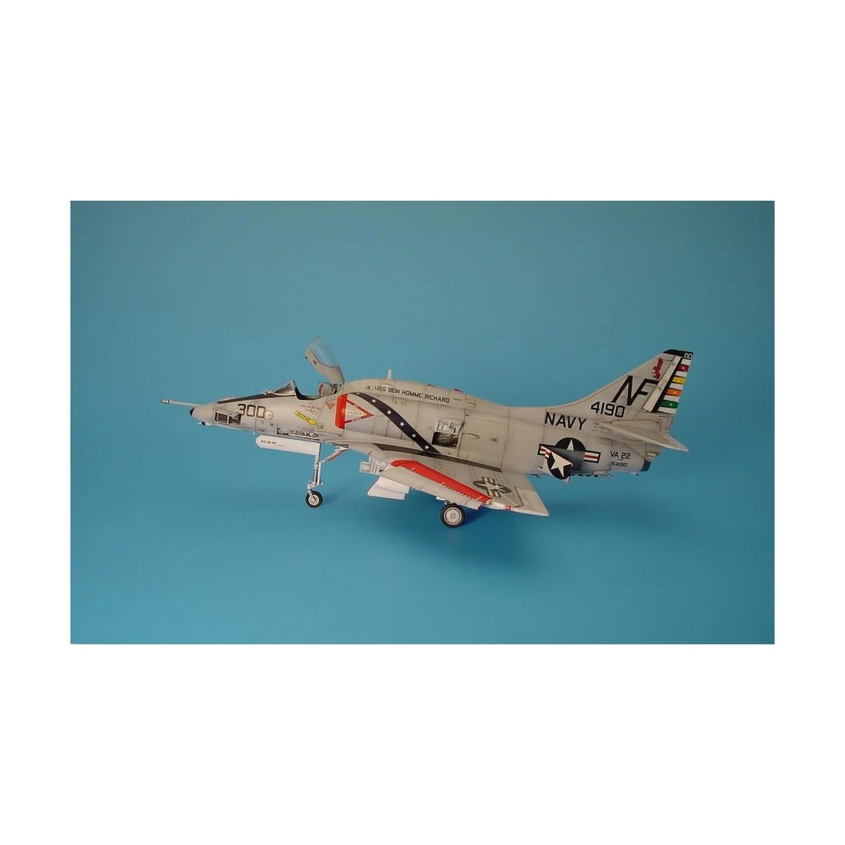 A-4E/F Skyhawk Cockpit Set, Fahrwerk schacht, Bremsklappen für Hase...