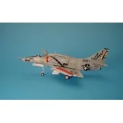 A-4E/F Skyhawk Cockpit Set, Fahrwerk schacht, Bremsklappen für Hase...