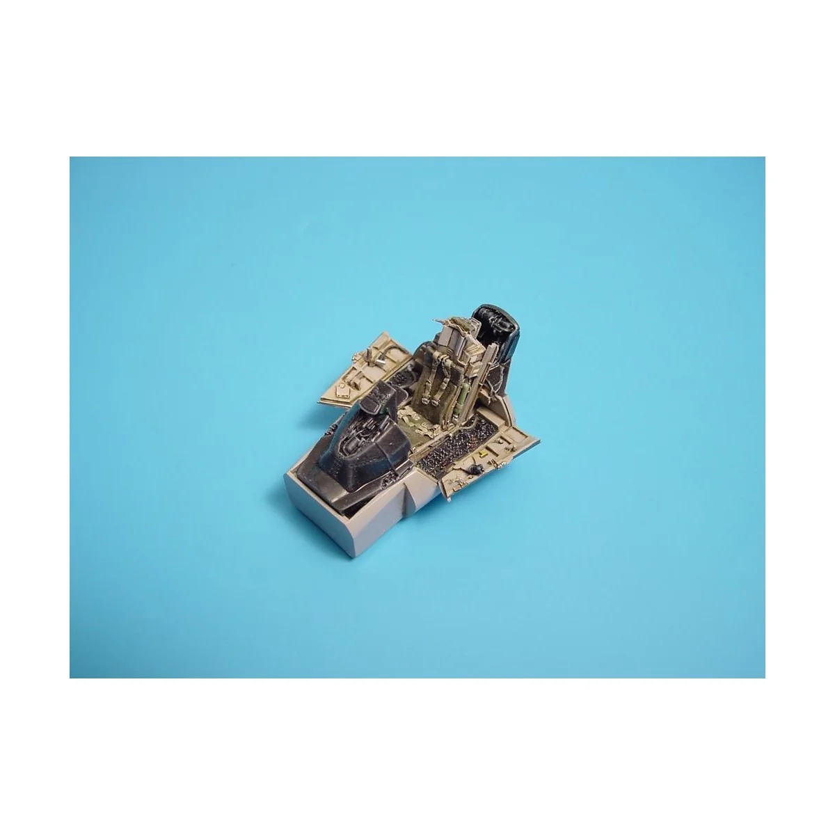 F-16C Fighting Falcon Cockpit Set, 1/48 - Aires 4191 F-16C Fighting Falcon Cockpit Set, 1/48 - Aires 4191