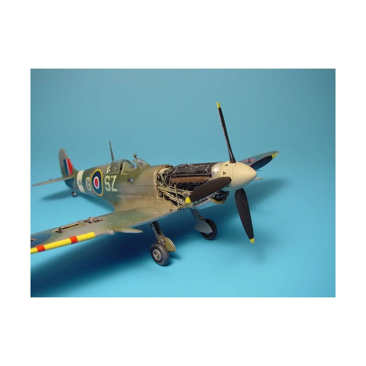 Spitfire Mk.IX Motor-Set - Aires 4210