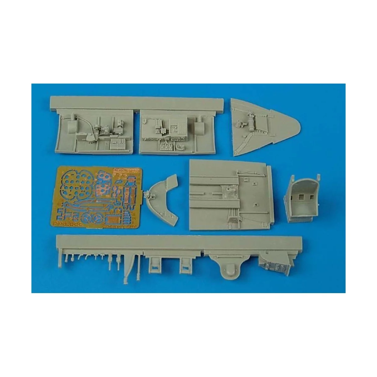 F6F-5 Hellcat cockpit set for Hasegawa kit, 1/48 - Aires 4388 F6F-5 Hellcat cockpit set for Hasegawa kit, 1/48 - Aires 4388