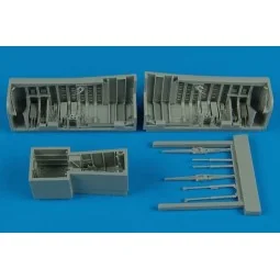 Panavia Tornado wheel bay (HOBBY BOSS), 1/48 - Aires 4472