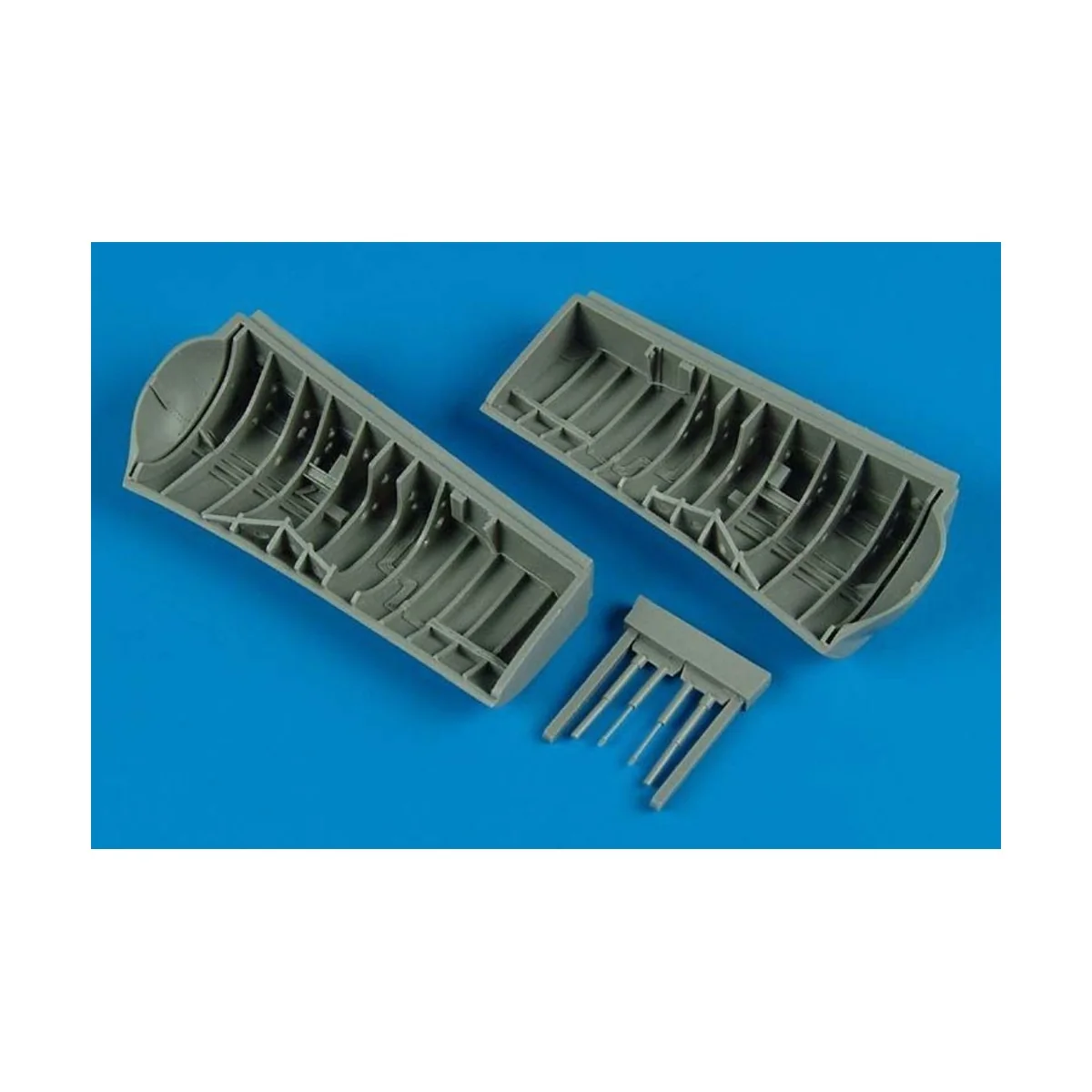 SB2C-1C Helldiver wheel bay for Revell - Aires 4489