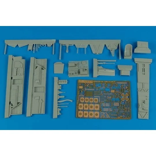 Ar 196A-3/A-4 cockpit set for Italeri - Aires 4498