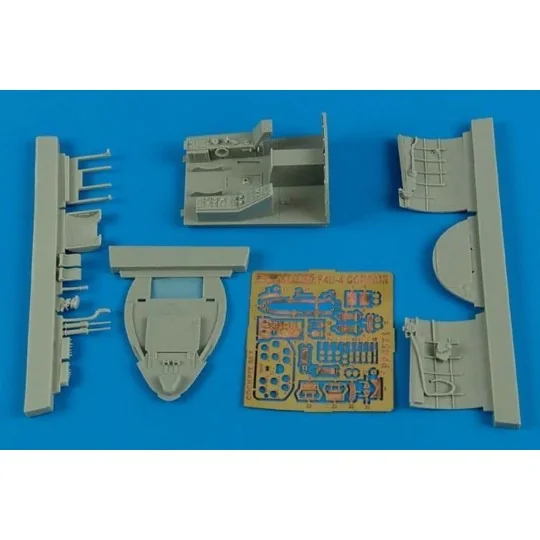 F4U-4 Corsiar cockpit set for Hobby Boss - Aires 4571