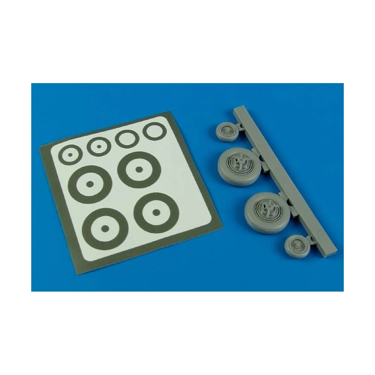 F-100 Super Sabre wheels for Trumpeter, 1/48 - Aires 4589 F-100 Super Sabre wheels for Trumpeter, 1/48 - Aires 4589