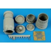 MiG-23 Flogger ex. noz. opened f. Trump. - Aires 4594