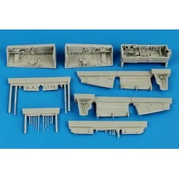 Sepecat Jaguar wheel bay for Kitty Hawk, 1/48 - Aires 4595