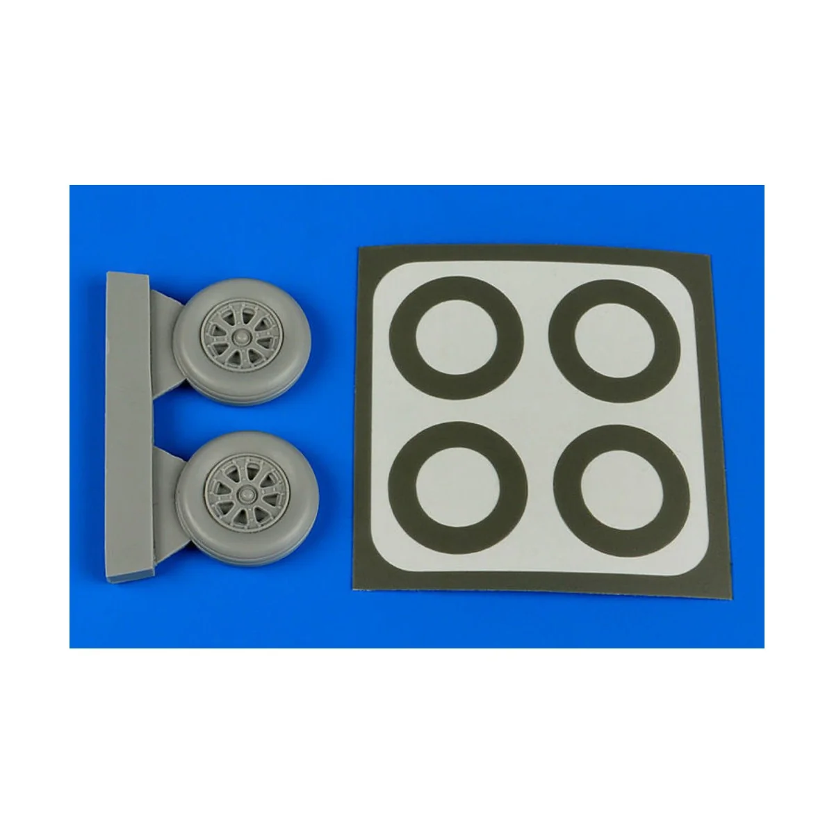 F4U-5 Corsair wheels & paint masks f.HBo, 1/48 - Aires 4649