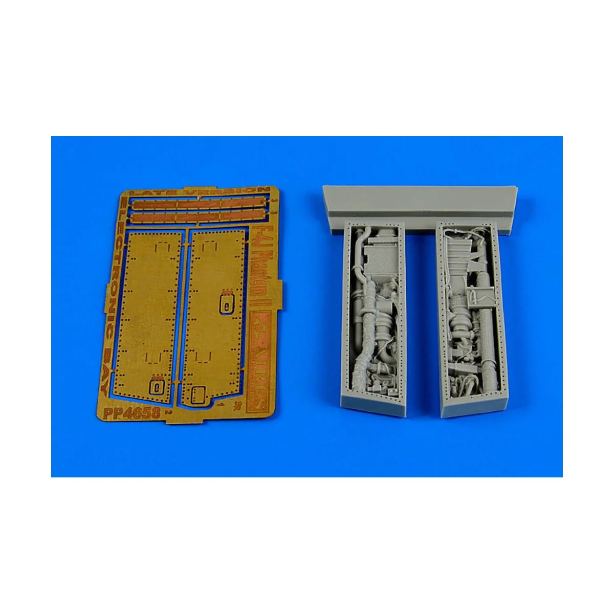 F-4J Phantom II electronic bay-late v. - Aires 4658