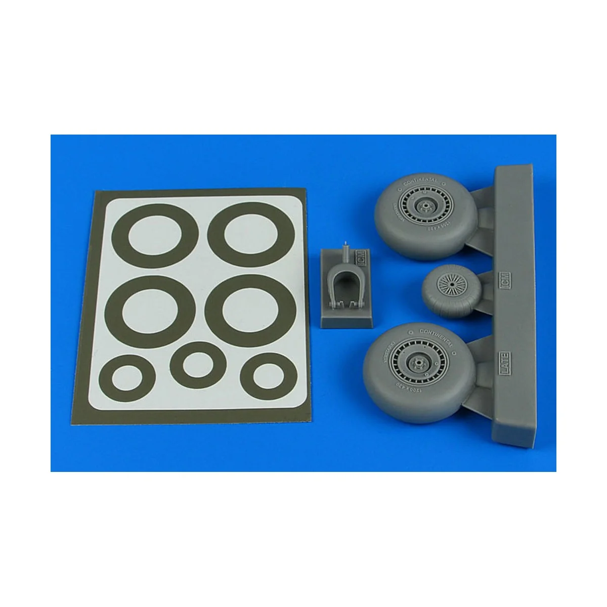 Do 217N wheels & paint masks - late B for ICM, 1/48 - Aires 4806 Do 217N wheels & paint masks - late B for ICM, 1/48 - Aires 4806
