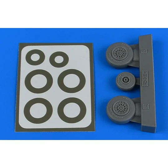 L-39C Albatros & paint masks for Trumpeter, 1/48 - Aires 4813 L-39C Albatros & paint masks for Trumpeter, 1/48 - Aires 4813