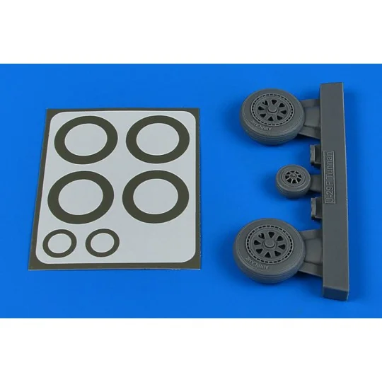 J-29 Tunnan wheels & paint masks - Aires 4822