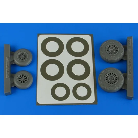 A-26B/C (B-26B/C) Invader wheels & paint masks early for ICM, 1/48 ...