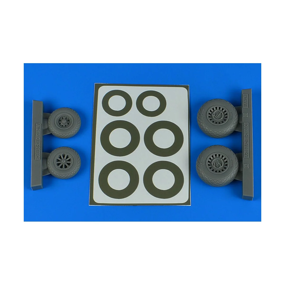 A-26B/C (B-26B/C) Invader wheels & paint masks early - diamond patt...