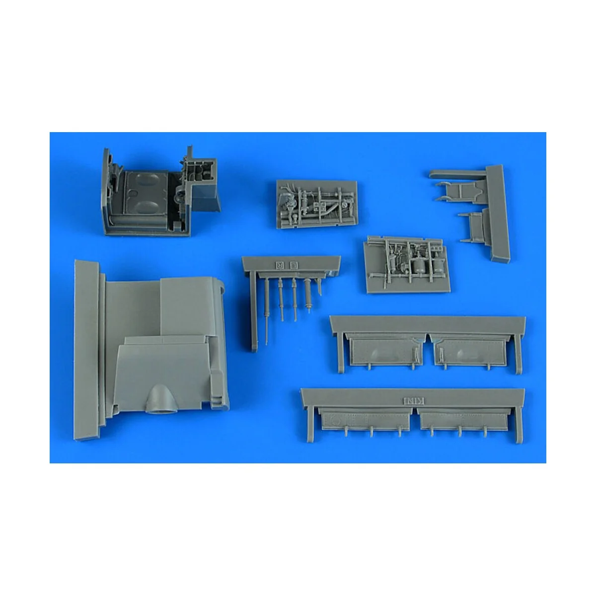 Harrier T.2/T.4/T.8 wheel bay, 1/48 - Aires 4872