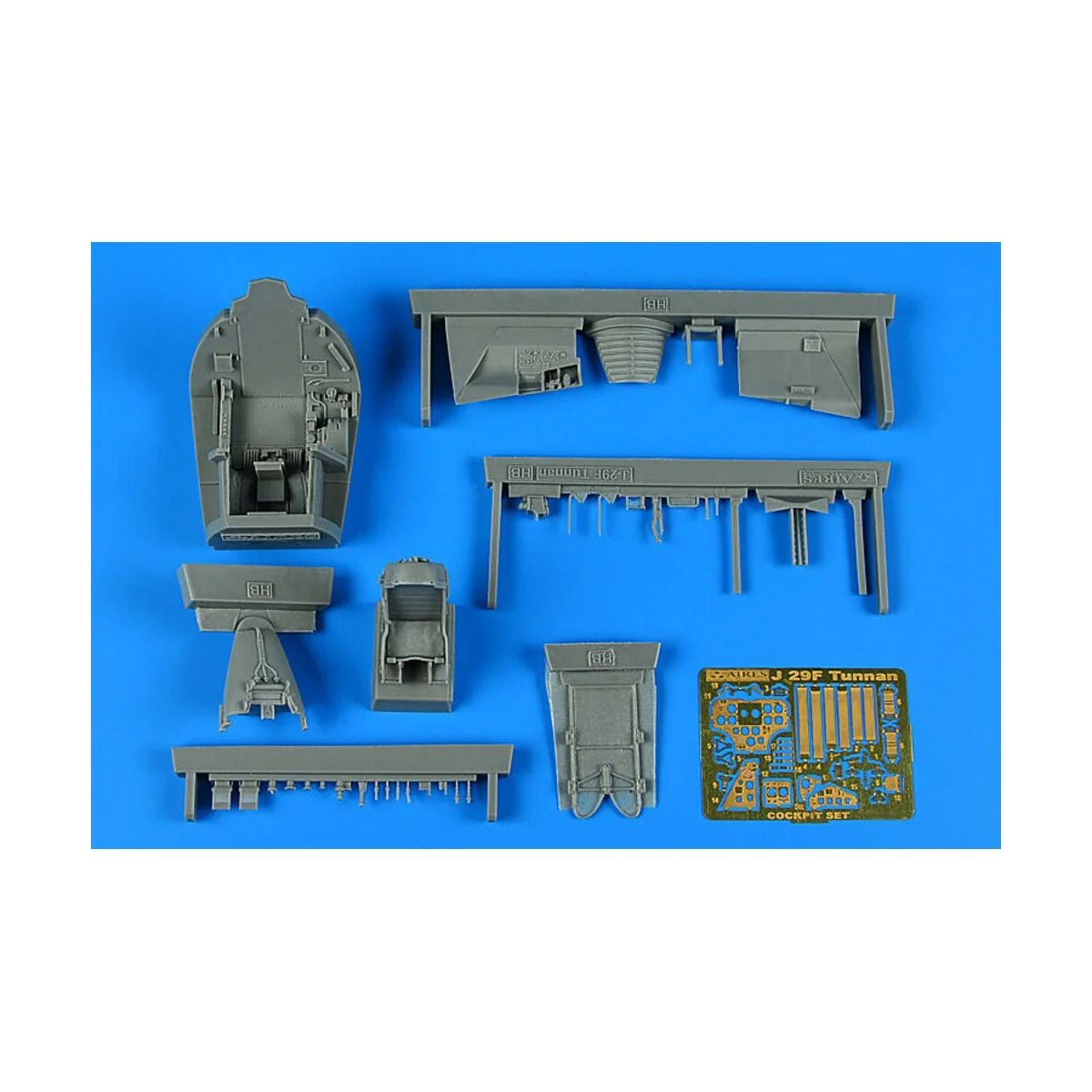 SAAB J 29 Tunnan cockpit set, 1/48 - Aires 4880 SAAB J 29 Tunnan cockpit set, 1/48 - Aires 4880