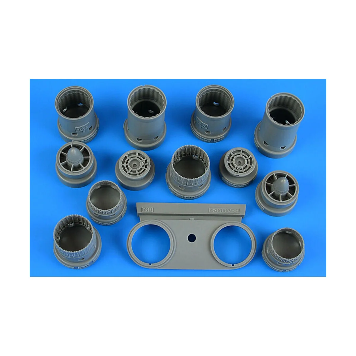 RA-5C Vigilante exhaust nozzles - early for TRUMPETER, 1/48 - Aires... RA-5C Vigilante exhaust nozzles - early for TRUMPETER, 1/48 - Aires...