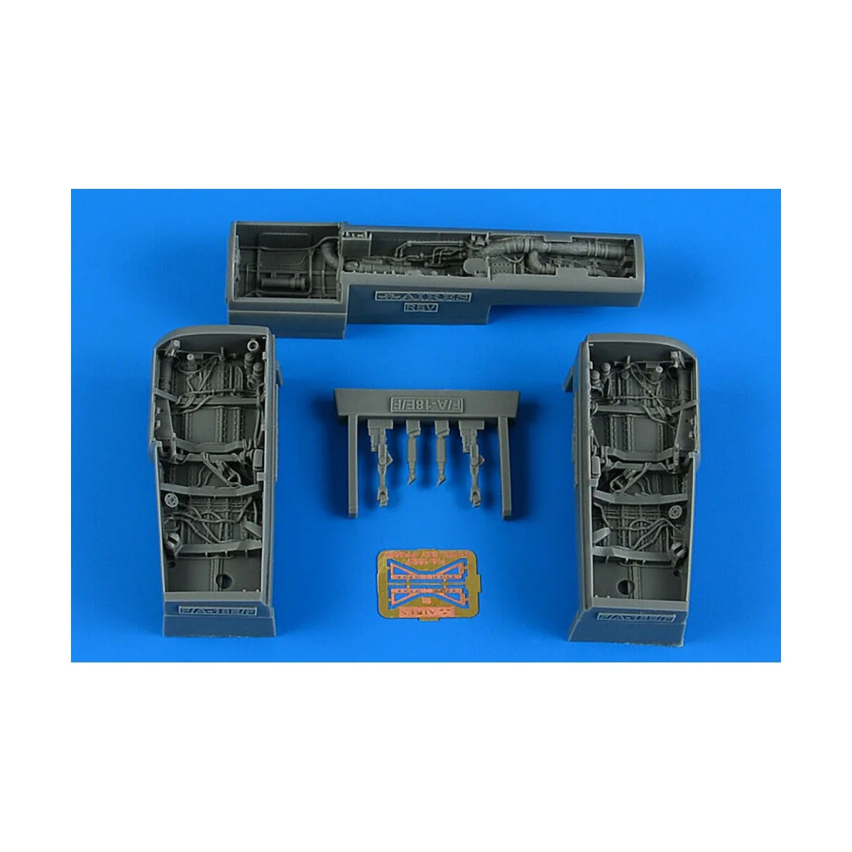 F/A-18E/F Super Hornet wheel bay REVELL, 1/48 - Aires 4892 F/A-18E/F Super Hornet wheel bay REVELL, 1/48 - Aires 4892