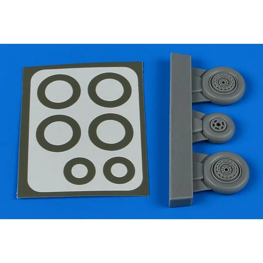 MiG-17 wheels & paint masks, 1/48 - Aires 4906 MiG-17 wheels & paint masks, 1/48 - Aires 4906