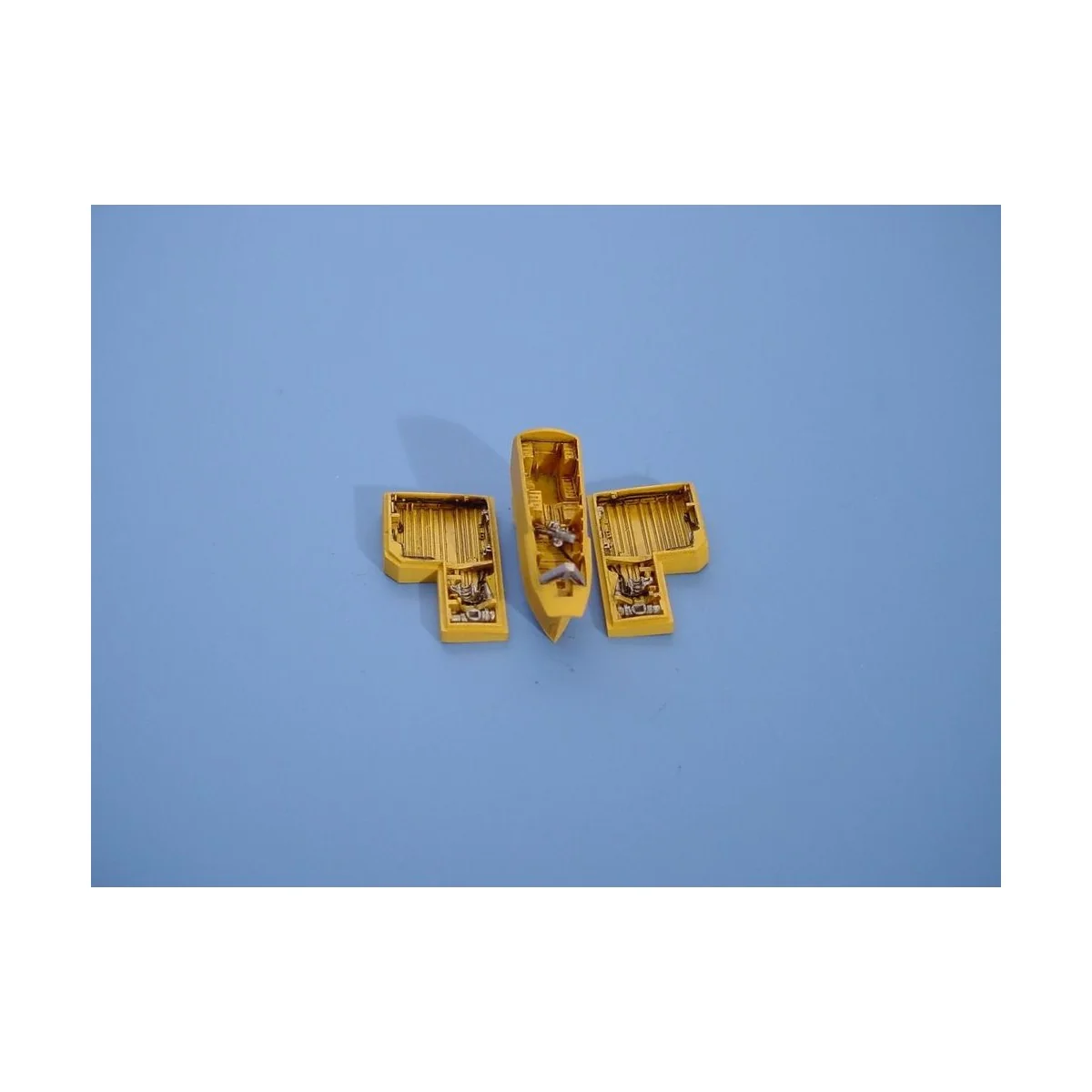 F-84G Thunderjet Waffenschächte mit der Bewaffnung. - Aires 7066