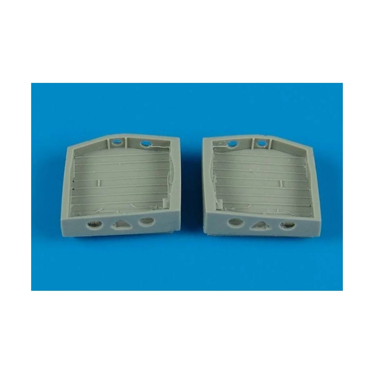 P-40 wheel bay for Academy, 1/72 - Aires 7253 P-40 wheel bay for Academy, 1/72 - Aires 7253
