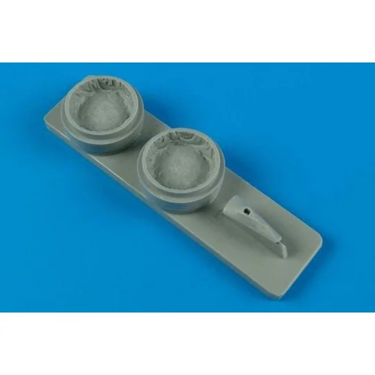 Curtiss P-40B/C wheel bay for Airfix - Aires 7278