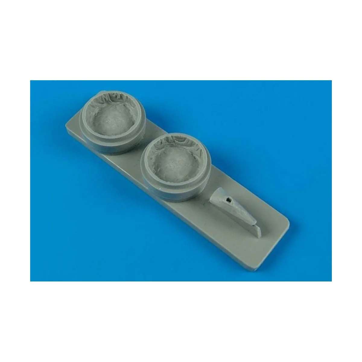 Curtiss P-40B/C wheel bay for Airfix - Aires 7278