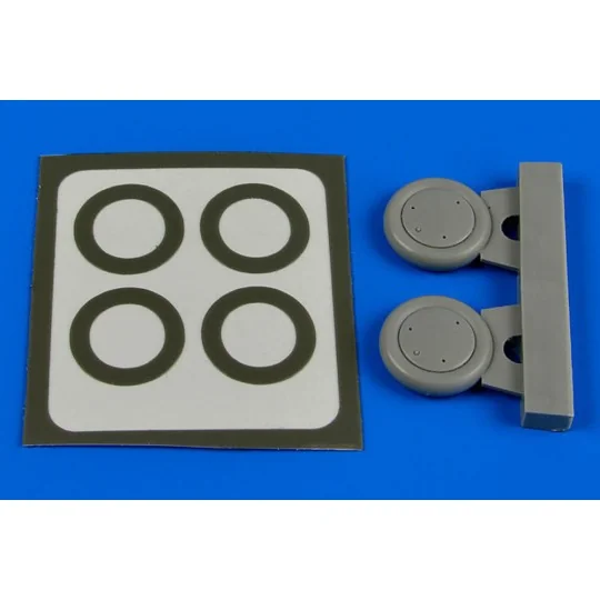 Gloster Gladistor wheels & paint masks - Aires 7311