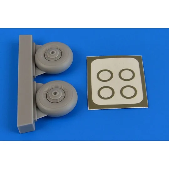 Beaufighter wheels & paint masks f.Airfi - Aires 7344
