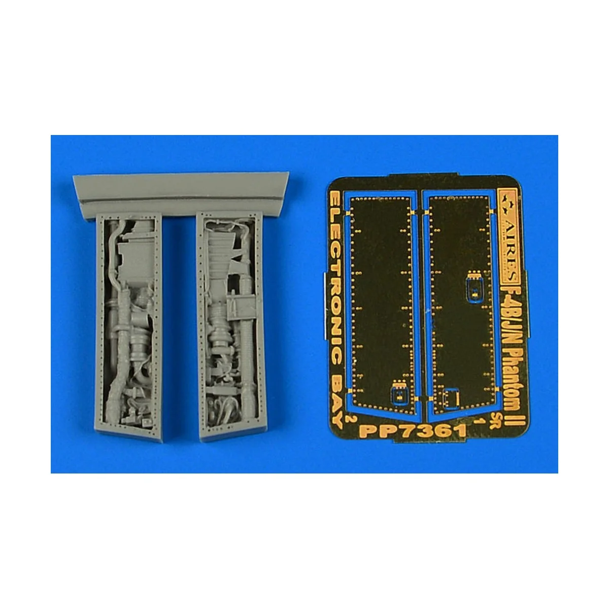 F-4B Phantom II electronic bay f.FUJIMI - Aires 7361