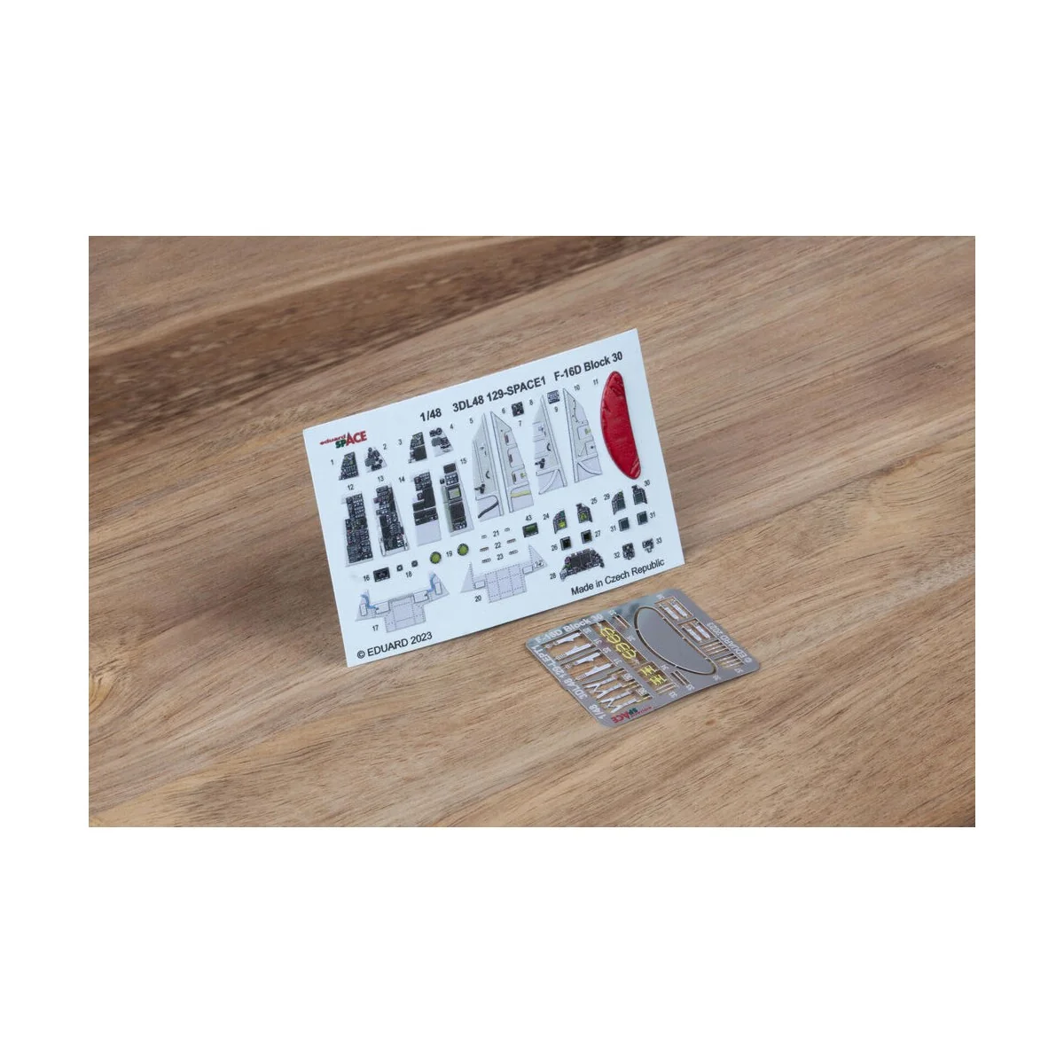 F-16D Block 30 SPACE 1/48 KINETIC - Eduard Accessories 3DL48129