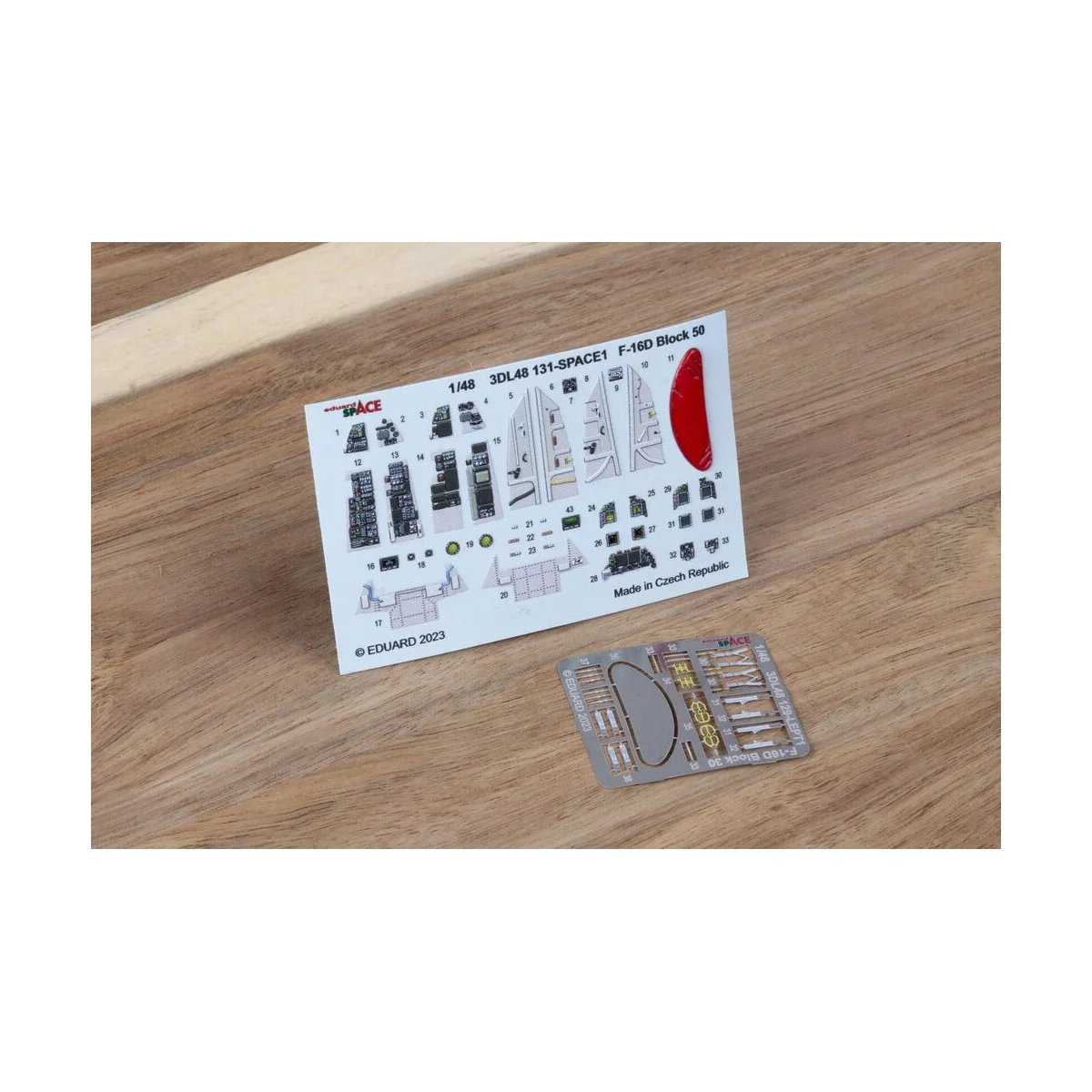 F-16D Block 50 SPACE 1/48 KINETIC - Eduard Accessories 3DL48131