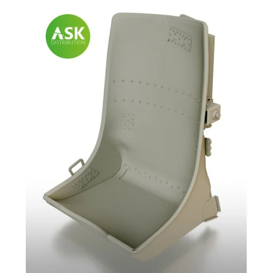 A5M Claude Seat with starting handle - ASK 3D print, 1/48 - Art Sca...