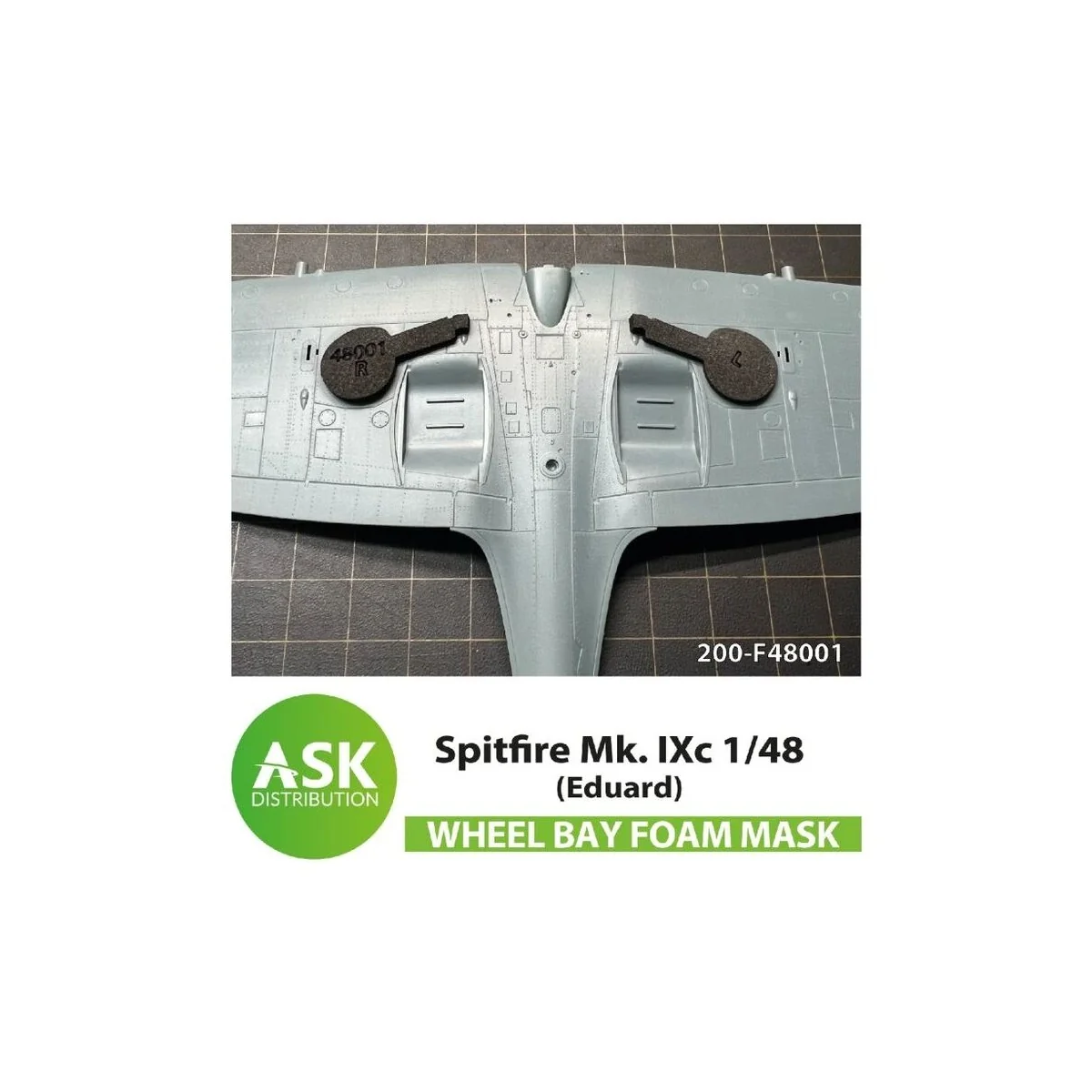 Spitfire Mk.IXc FOAM flexibel wheel bay mask for Eduard - Art Scale...