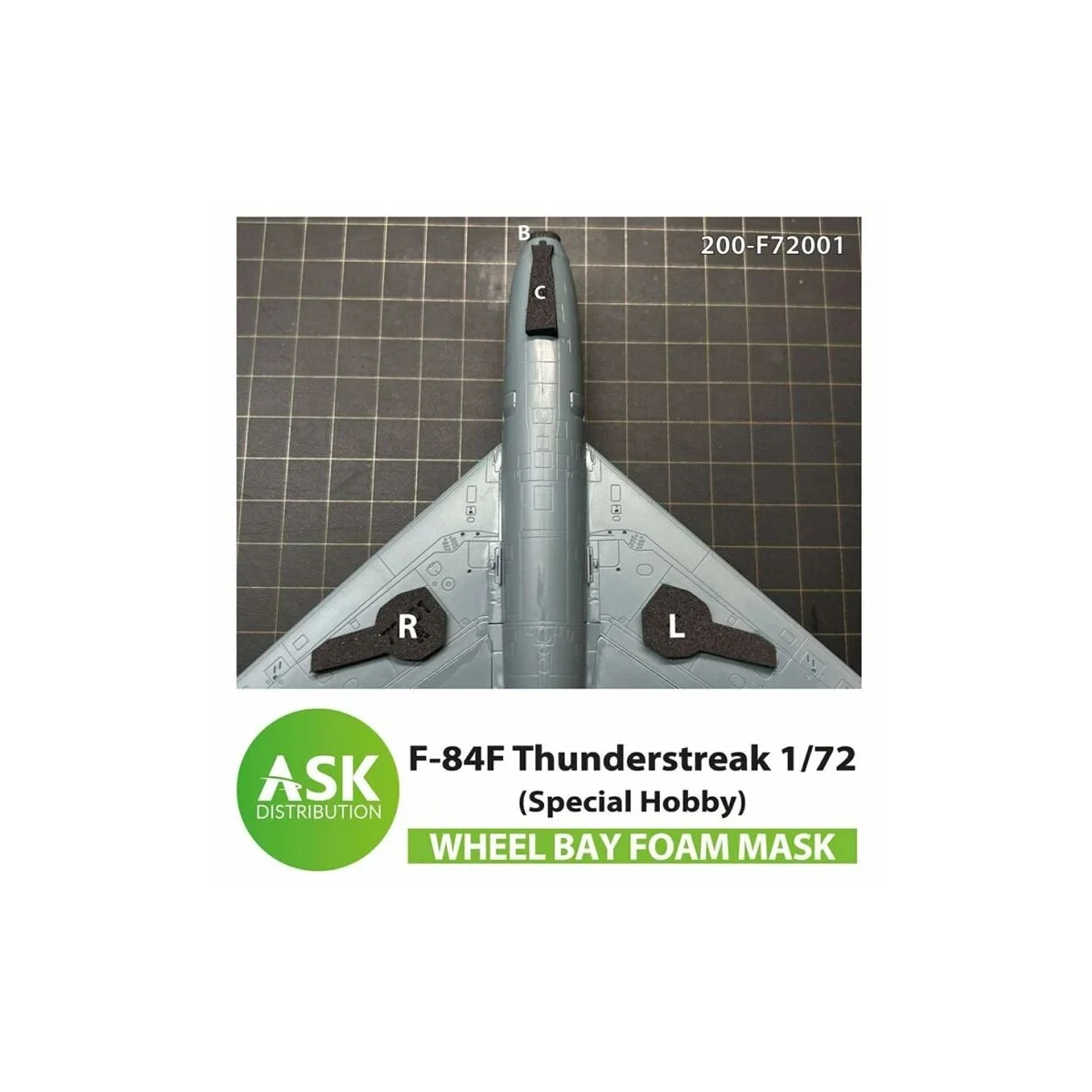 F-84F Thunderstreak wheel bay FOAM flexibel mask for Special Hobby,...